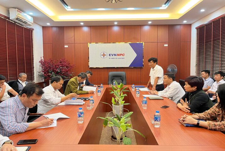 Công ty Điện lực Thanh Hoá làm việc với Xí nghiệp Dịch vụ Điện lực Thanh Hoá về công tác thí nghiệm ĐK-CBM năm 2023 và kế hoạch năm 2024